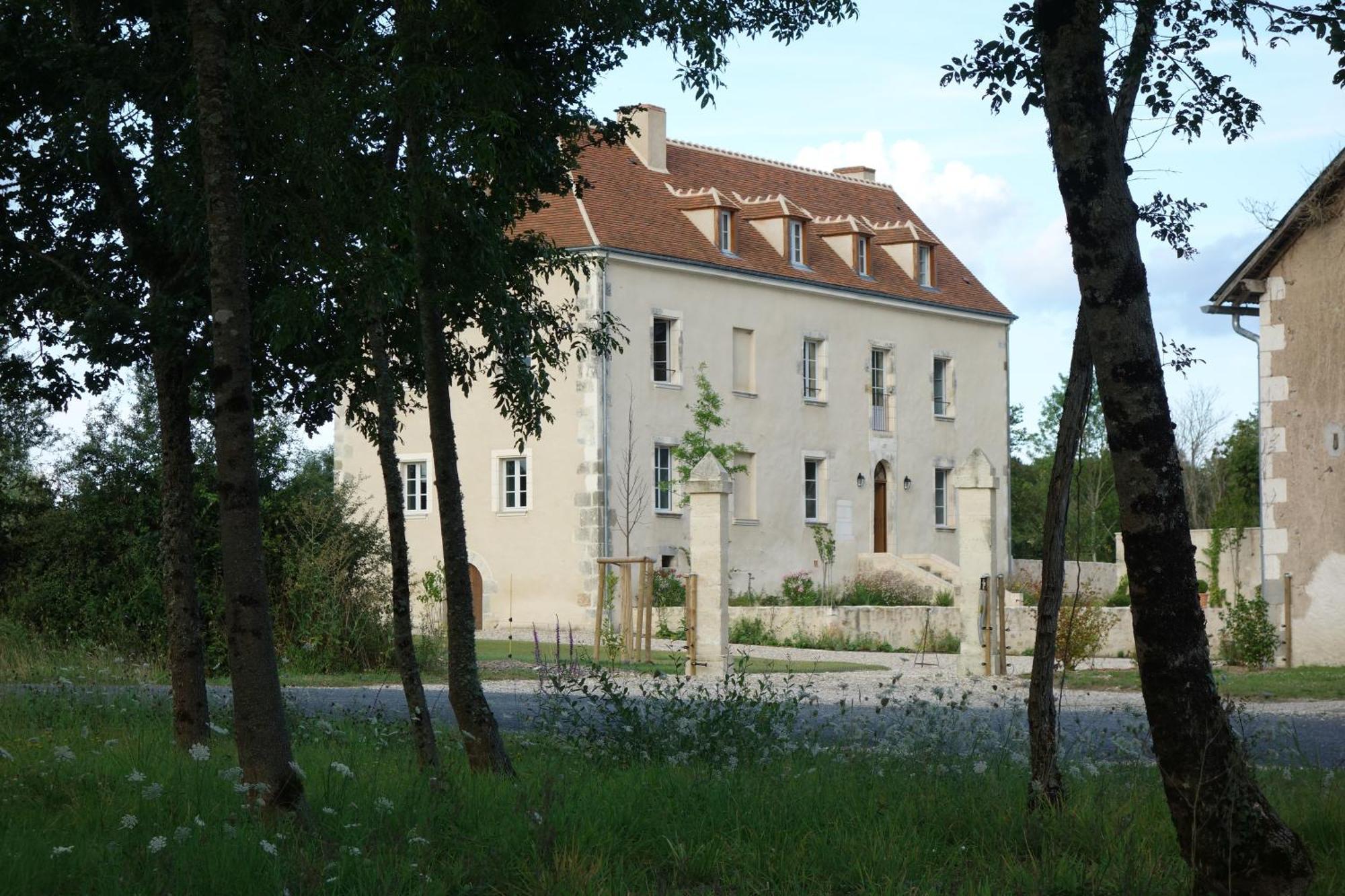 Saint-Michel-en-Brenne Le Prieure De Loups Bed & Breakfast エクステリア 写真